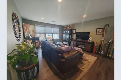 100 Bailey St, Fall River, MA 02724 - Photo 32
