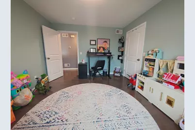 100 Bailey St, Fall River, MA 02724 - Photo 18