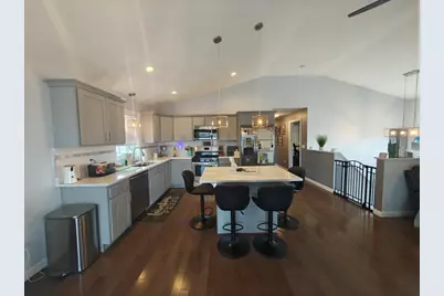 100 Bailey St, Fall River, MA 02724 - Photo 10