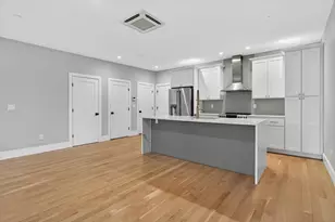 54 River St, Boston, MA 02126 - Photo 2