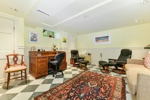 14 Ash St, Cambridge, MA 02138 - Photo 18