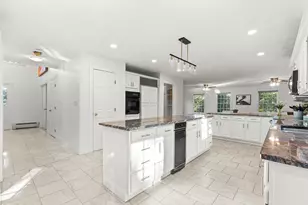 276 High St, Winchester, MA 01890 - Photo 16