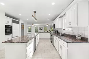 276 High St, Winchester, MA 01890 - Photo 14