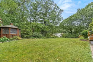 276 High St, Winchester, MA 01890 - Photo 40