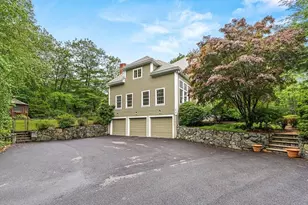 276 High St, Winchester, MA 01890 - Photo 4