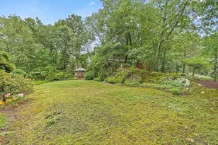 276 High St, Winchester, MA 01890 - Photo 36