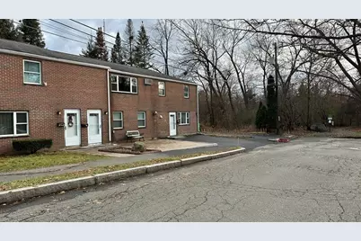 38A Saco St #38A, Newton, MA 02464 - Photo 10