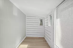 113 Washington, Auburn, MA 01501 - Photo 16