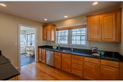 8 Harrison St, Maynard, MA 01754 - Photo 16