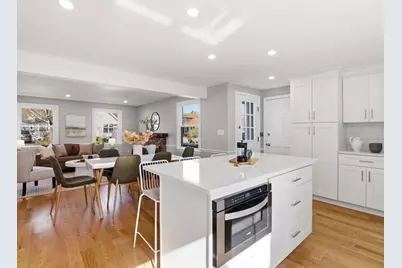 58 Maple St, Framingham, MA 01702 - Photo 8