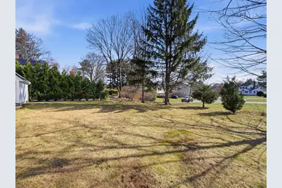 58 Maple St, Framingham, MA 01702 - Photo 30