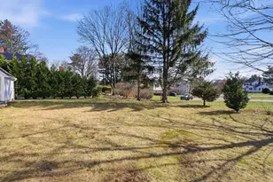 58 Maple St, Framingham, MA 01702 - Photo 30