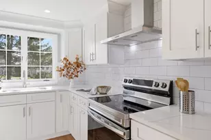 58 Maple St, Framingham, MA 01702 - Photo 6