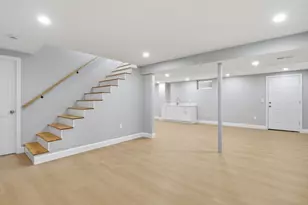 58 Maple St, Framingham, MA 01702 - Photo 24