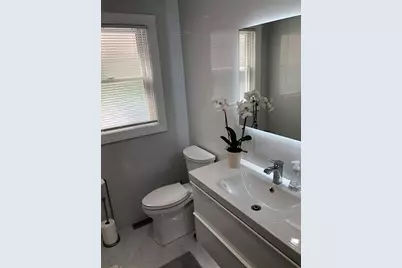 6 Temple St, Framingham, MA 01702 - Photo 4