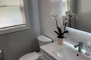 6 Temple St, Framingham, MA 01702 - Photo 4