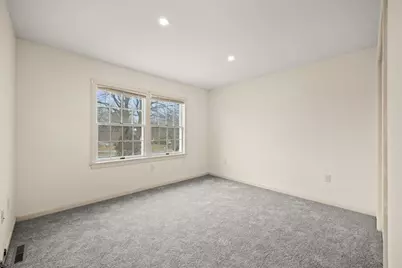 212 Scadding St, Taunton, MA 02780 - Photo 26