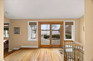 212 Scadding St, Taunton, MA 02780 - Photo 18