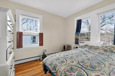 25 Elm Street, Medford, MA 02155 - Photo 22