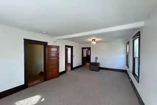 31 Chrome, Worcester, MA 01604 - Photo 4