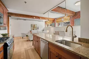 22 Cottage Park Ave, Cambridge, MA 02140 - Photo 10