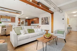 22 Cottage Park Ave, Cambridge, MA 02140 - Photo 2