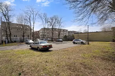 22 Cottage Park Ave #1, Cambridge, MA 02140 - Photo 30