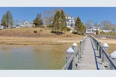 12 Groveland St, Wareham, MA 02532 - Photo 32