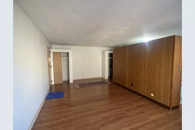 123 Sewall Ave #2D, Brookline, MA 02446 - Photo 2