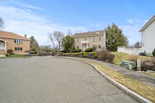 15 Valdora Dr, Stoneham, MA 02180 - Photo 40