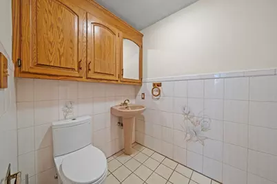 15 Valdora Drive, Stoneham, MA 02180 - Photo 16