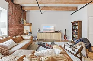 33 Sleeper, Boston, MA 02210 - Photo 4