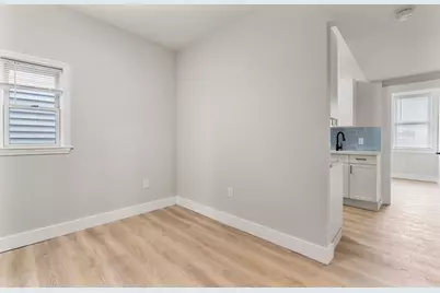 17 M St #G, Boston, MA 02127 - Photo 8