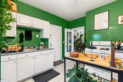 377 Dorchester St #2, Boston, MA 02127 - Photo 16