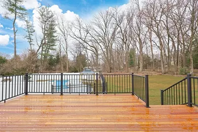565 Elm St, Concord, MA 01742 - Photo 32