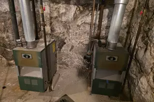 62 Pitman St, Fall River, MA 02723 - Photo 12