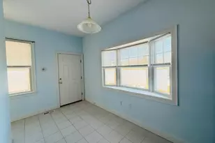 31 Elmwood St, Newton, MA 02458 - Photo 6