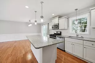 140 Temby St, Springfield, MA 01119 - Photo 4