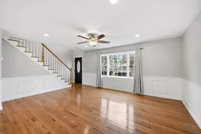 140 Temby St, Springfield, MA 01119 - Photo 10