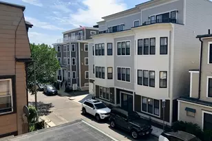 360-362 Dorchester St, Boston, MA 02127 - Photo 16