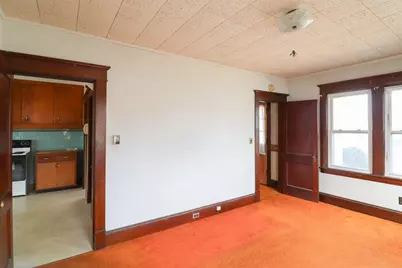 110 Bonneville Ave, Chicopee, MA 01013 - Photo 14