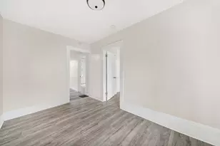 20 Autumn St, Somerville, MA 02145 - Photo 10