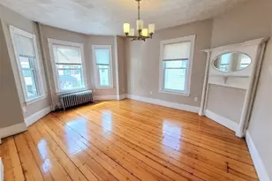 35 Catawba St, Boston, MA 02119 - Photo 2