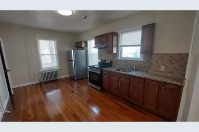 35 Catawba St. #2, Boston, MA 02119 - Photo 4