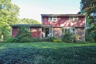 38 Druid Hill Ave E, Randolph, MA 02368 - Photo 1