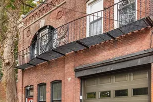 29 St Marys Ct, Brookline, MA 02446 - Photo 8