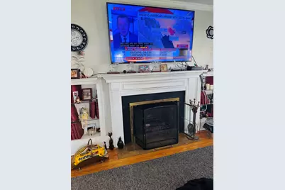 649 Stafford Rd, Fall River, MA 02721 - Photo 6