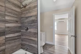 58 Downing St, Fall River, MA 02723 - Photo 8