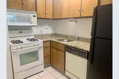 33 Pond Ave #213, Brookline, MA 02445 - Photo 4