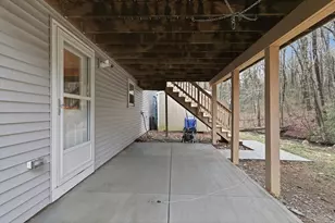 8 Stoneybrook Dr, Sturbridge, MA 01566 - Photo 34